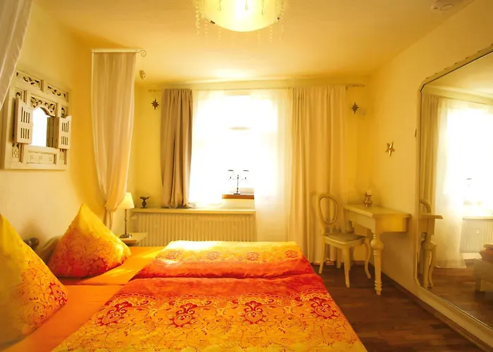 175 Qm Schwanennest, In Der Romantischen Roedermuehle An Der Fraenkischen Saale In Deutschlands Mitte, 8 Km Zur A7 Appartement *